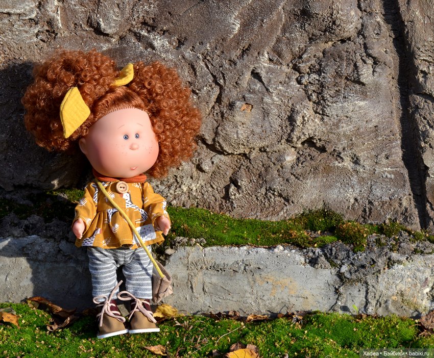 Уж небо осенью дышало, и Мия средь листвы гуляла | Бэйбики Уж небо осенью дышало, и Мия средь листвы гуляла (фото 2)