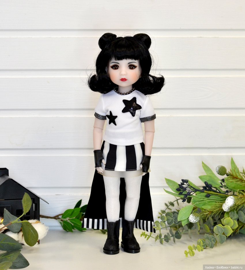 Ruby Red Никки — Куклы Ruby Red (Руби Ред) Fashion Friends: Siblies