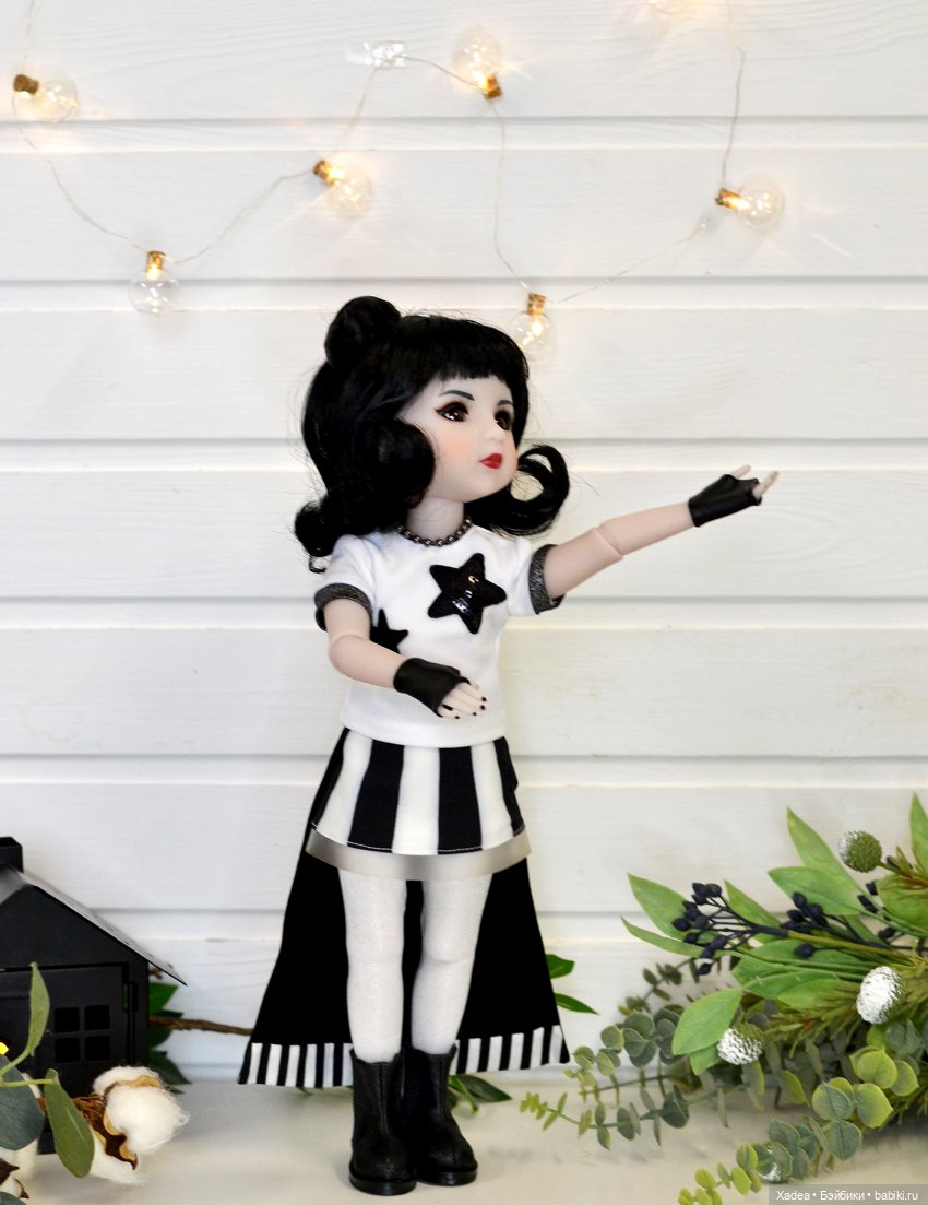 Ruby Red Никки — Куклы Ruby Red (Руби Ред) Fashion Friends: Siblies