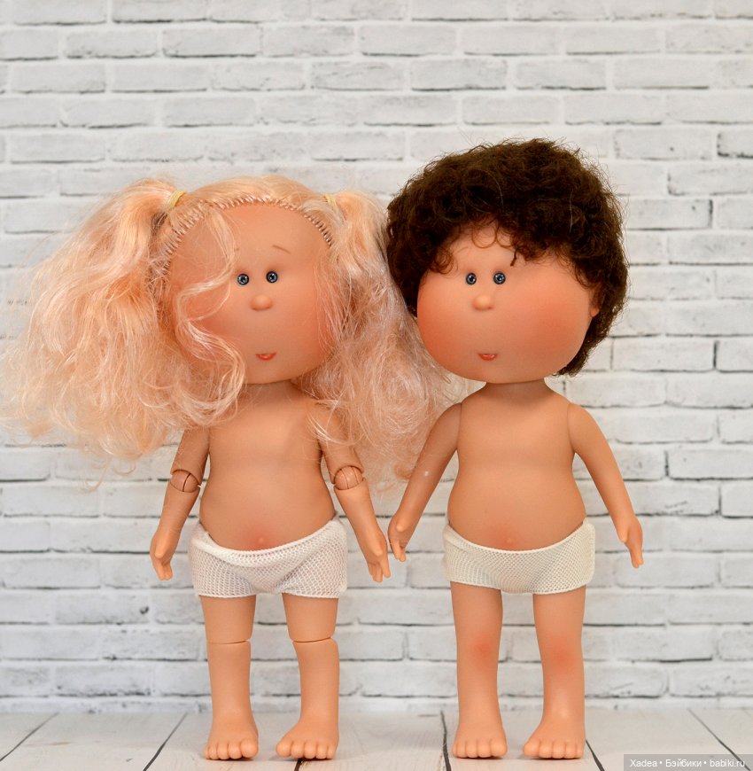 Шарнирная Мия с фабрики — Куклы Nines d'Onil (Нинес): Миа (Mia) (фото 5)