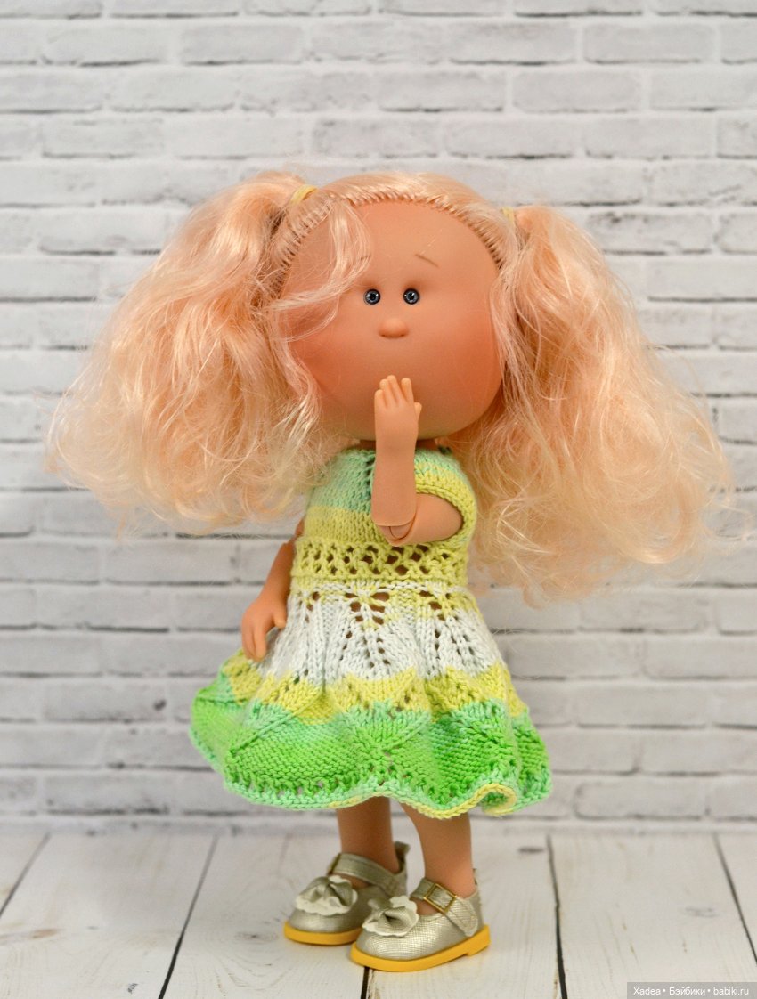 Шарнирная Мия с фабрики — Куклы Nines d'Onil (Нинес): Миа (Mia) (фото 7)