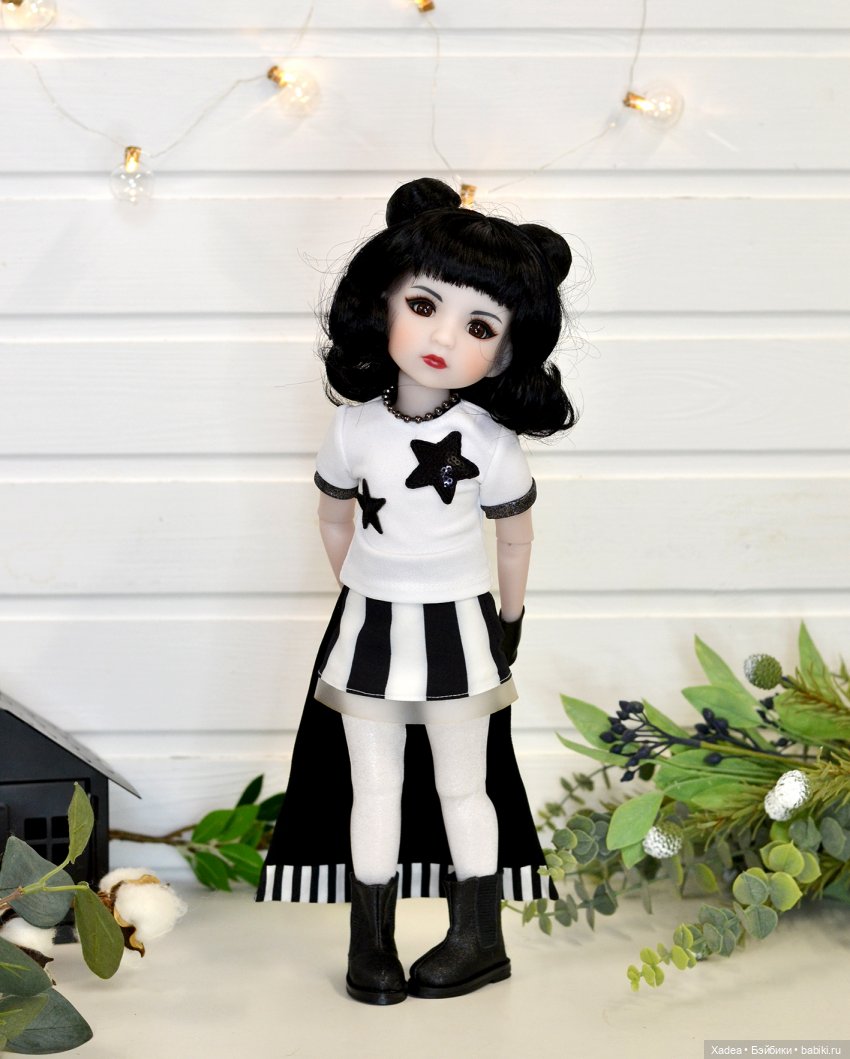 Последняя из Ruby Red — Куклы Ruby Red (Руби Ред) Fashion Friends: Siblies (фото 7)