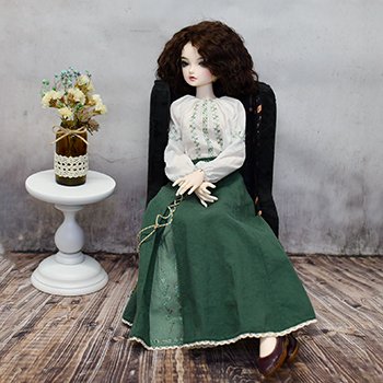 Чья это, все-таки, юбка?