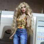 Джинсы и топ для Пикуновой 30 см