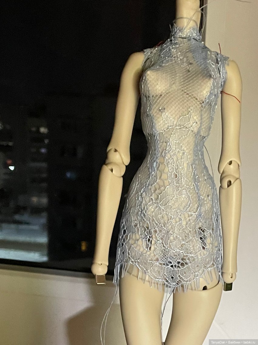 Маленькое платье цвета весеннего неба (фото 2)