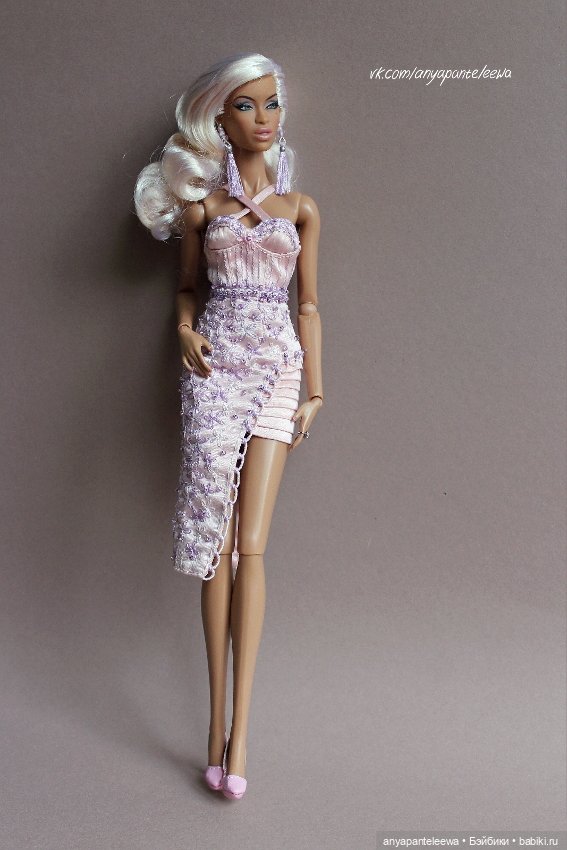 Узкое коктейльное платье или ноги от ушей | Бэйбики Узкое коктейльное платье или ноги от ушей (фото 6)