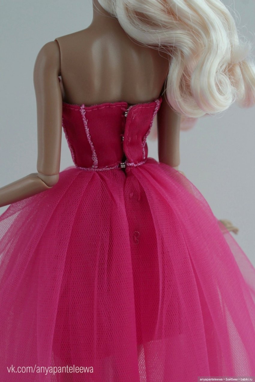 Два платья для одного заказа