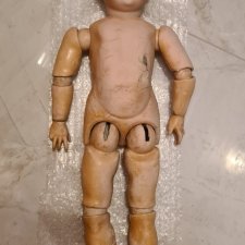 Прошу помощи реставраторов: антикварная кукла - что с ее телом?