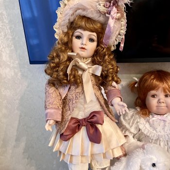 Помогите пожалуйста с информацией о кукле