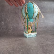 Миниатюрный корни на воздушном шаре