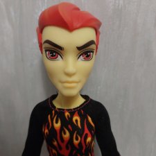 Кукла Monster high Хит