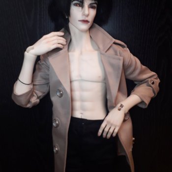 Красивый мужчина