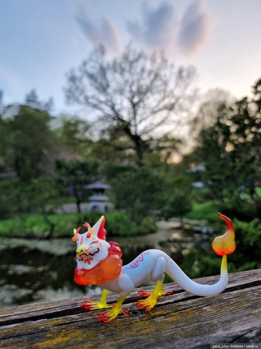 Gashapon Dragon