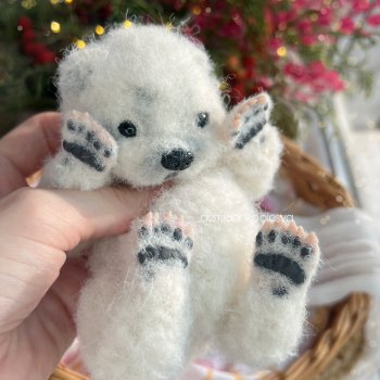 Белый медвежонок Снежок ❄️🐻‍❄️
