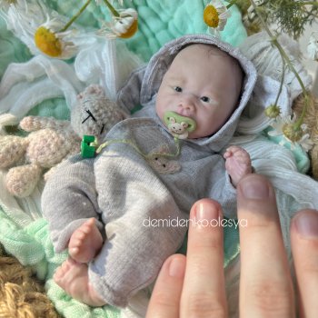 Миниатюра кукла младенец Лука. Миниреборн из полимерной глины