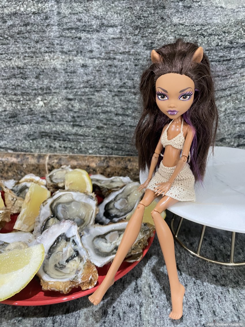 Monster High Clawdeen Wolf В новом купальнике (фото 9)