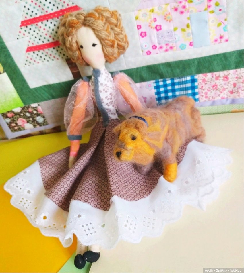 Дама с собачкой — Авторские текстильные куклы: Вальдорфские (фото 2)