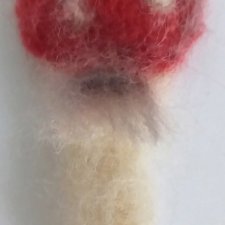 Брошь Мухоморчик