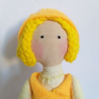 Куклы одного цвета - Жёлтый