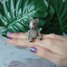 Видеообзор малыша Барри