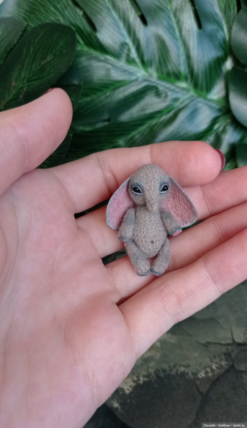 История Слони — Вязаные игрушки и амигуруми: крючком (фото 5)