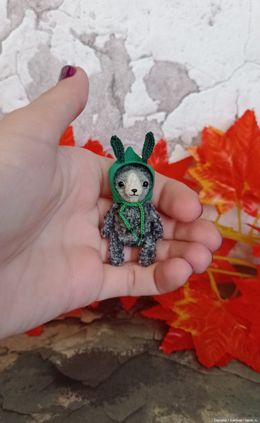 Оливер. Необычный мишка в милой шапочке (фото 3)