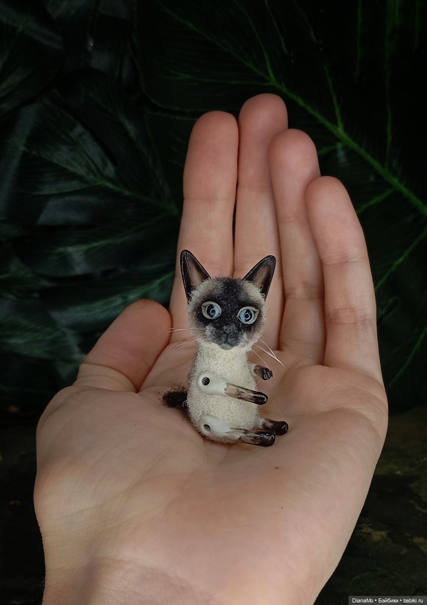 Мои собачки и котики — Авторские игрушки из разных материалов: синельная проволока