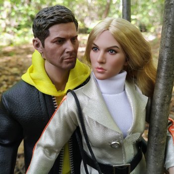 Прогулка Дженса и Роксаны