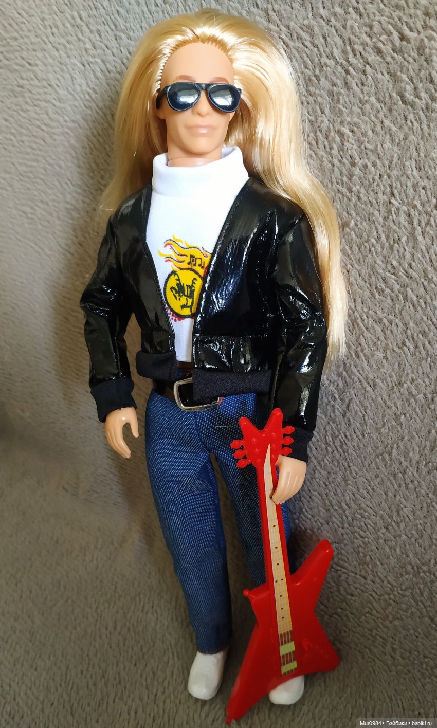 Знакомство новенького Арнольда и Илоны (фото 5)