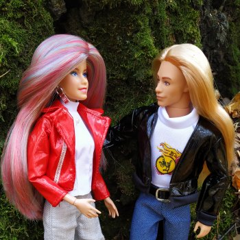 Знакомство новенького Арнольда и Илоны