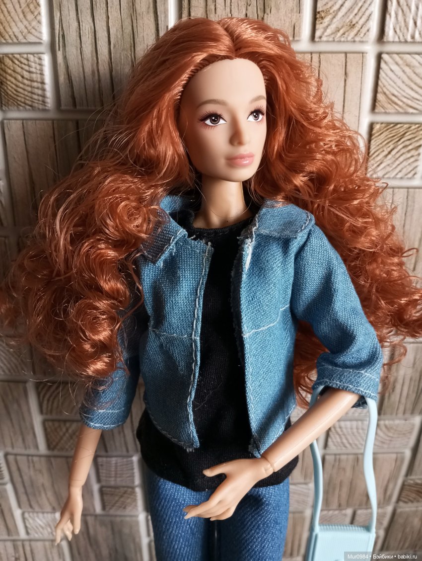 Наша китайская Looks Илиана