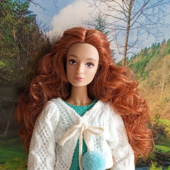 Наша китайская Looks Илиана