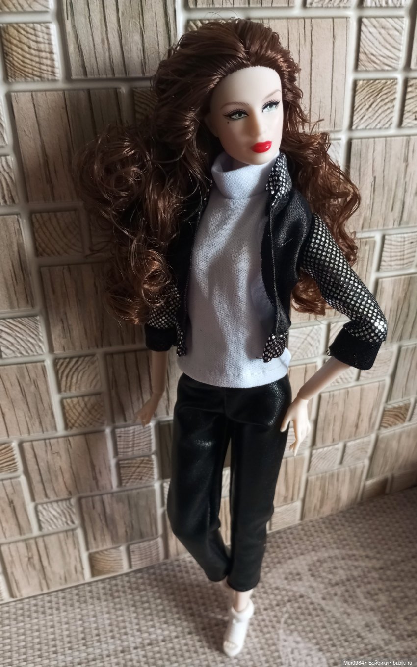 Ещё одна новенькая китайская Looks - Фрэя