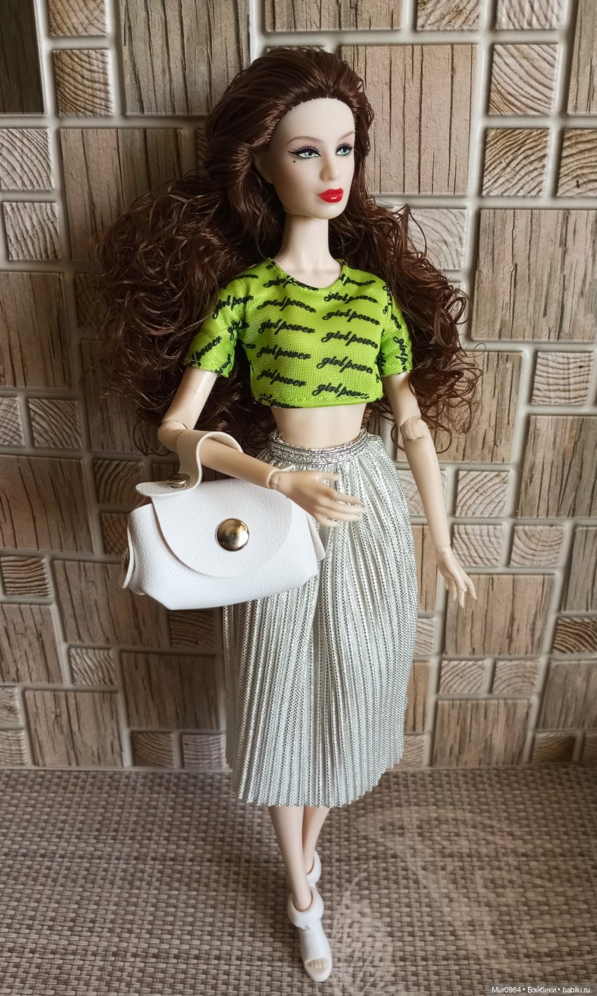 Ещё одна новенькая китайская Looks - Фрэя (фото 10)