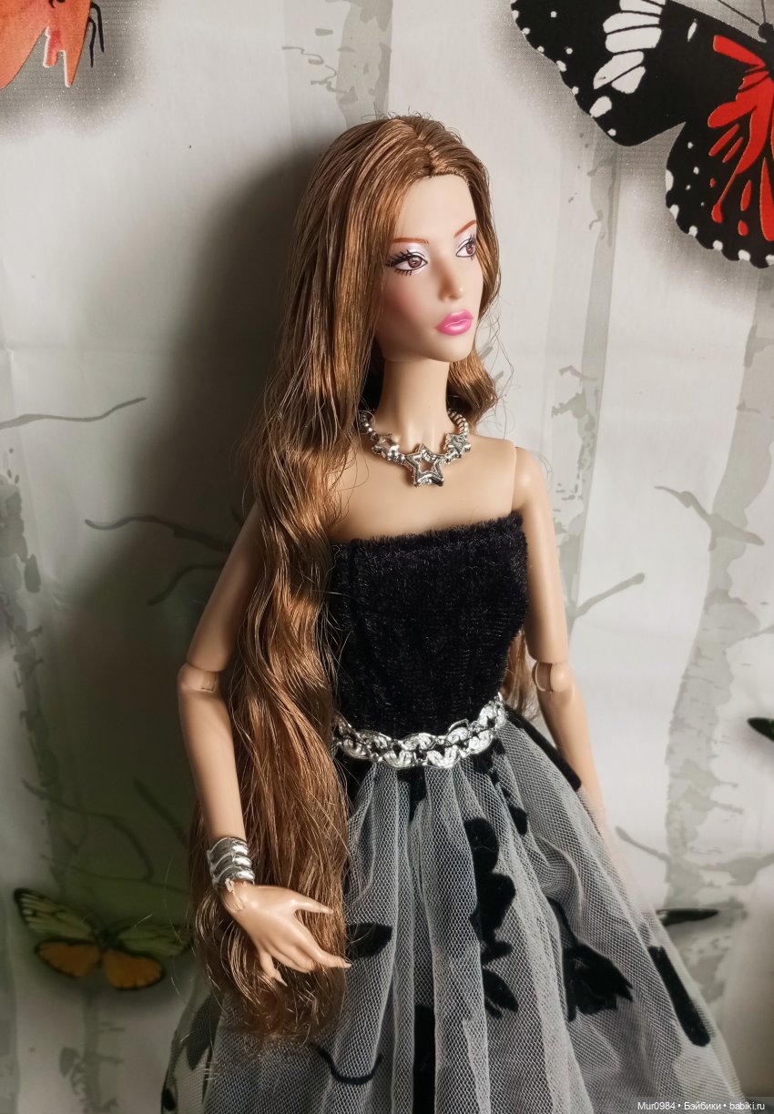 Новенькая Роуз и её подруги (фото 10)