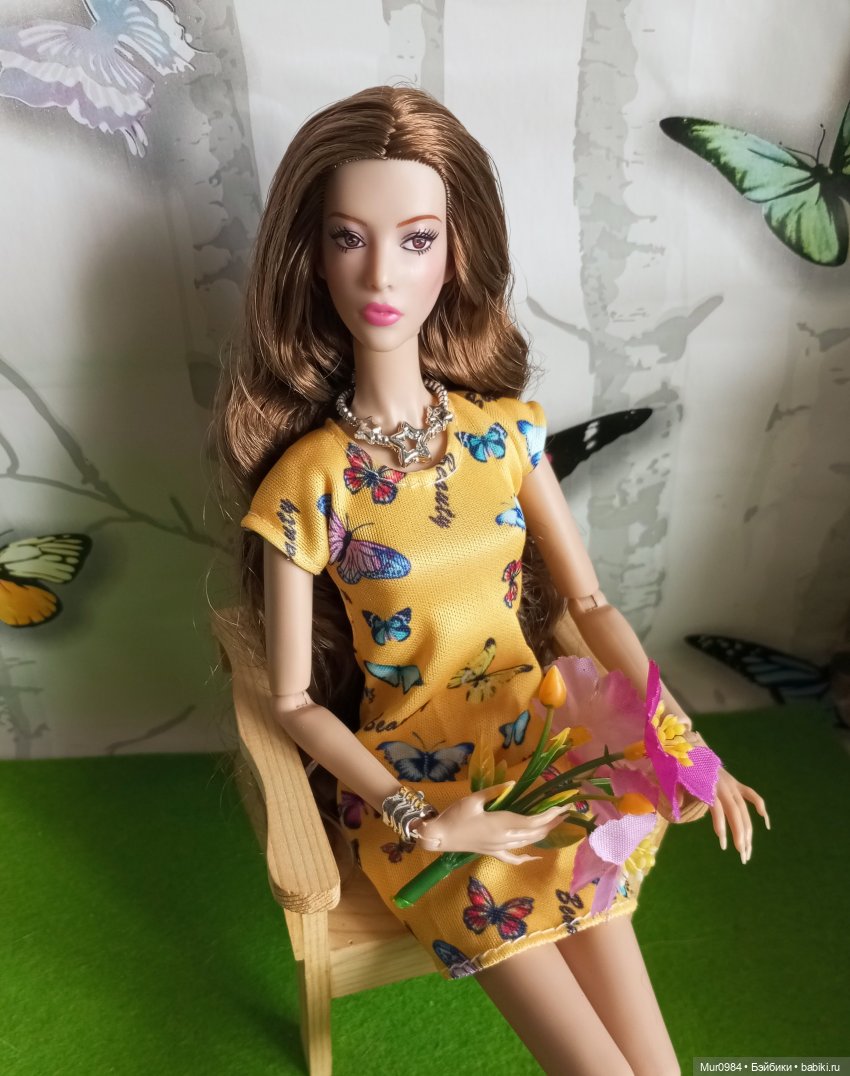 Новенькая Роуз и её подруги (фото 7)