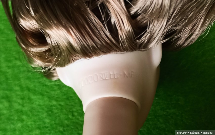 Новенькая Роуз и её подруги (фото 4)