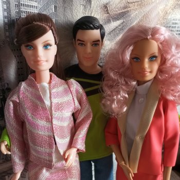 Новенькая троица