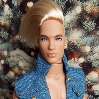 Новенький Алекс от ф. "Карапуз"