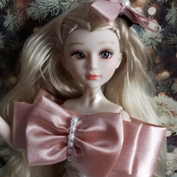 Интересная куколка Миа от Kamilla_Dolls (Китай)