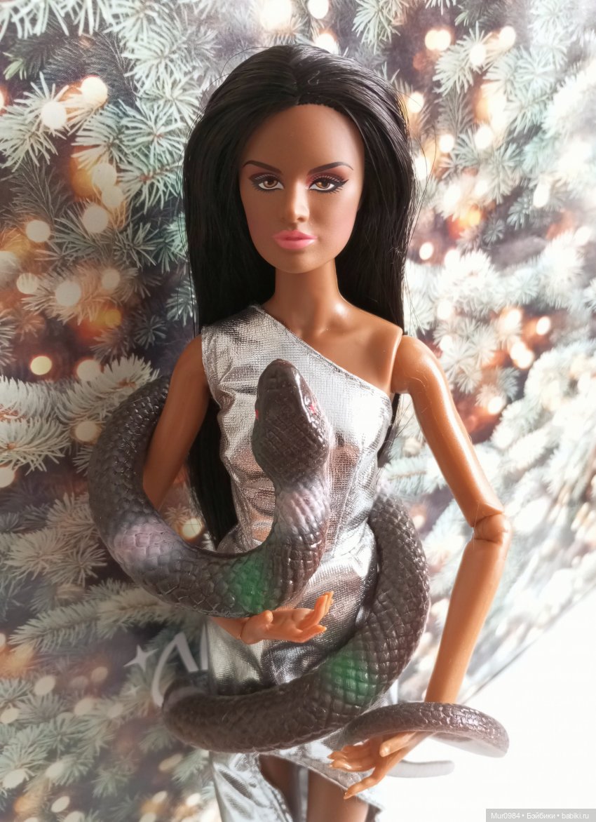 Камила и змей (символ 2025г.) (фото 3)