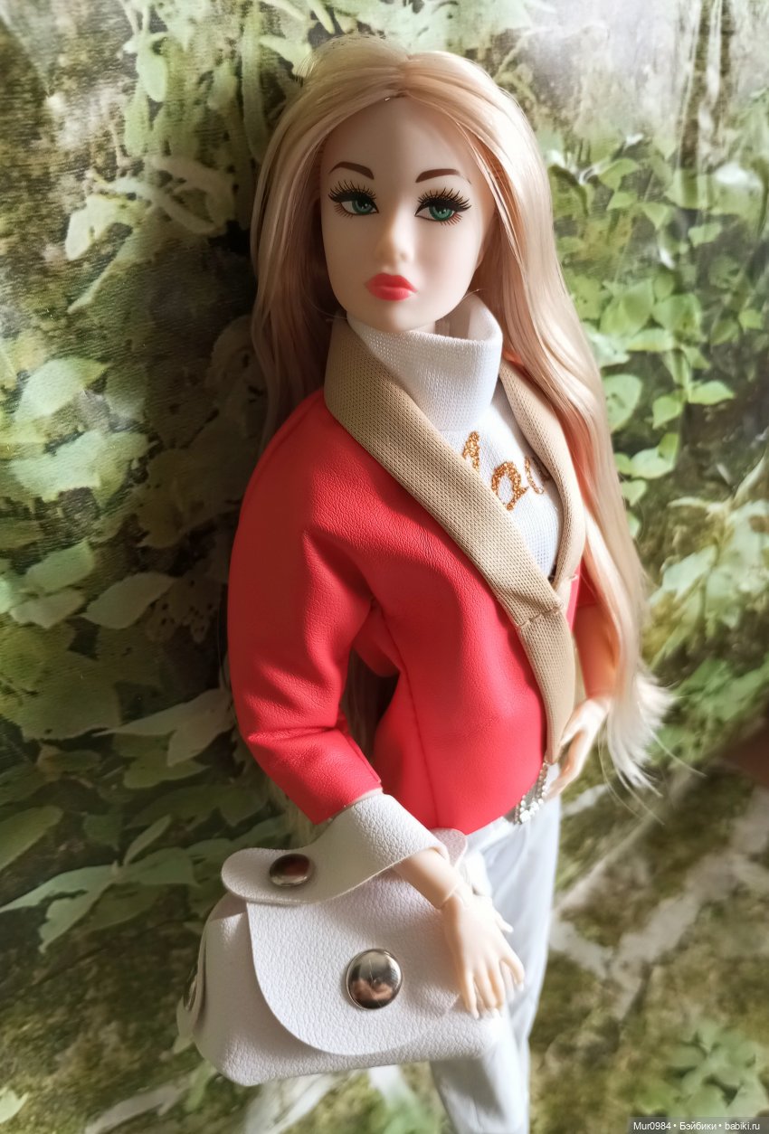 Две новенькие девушки из Китая