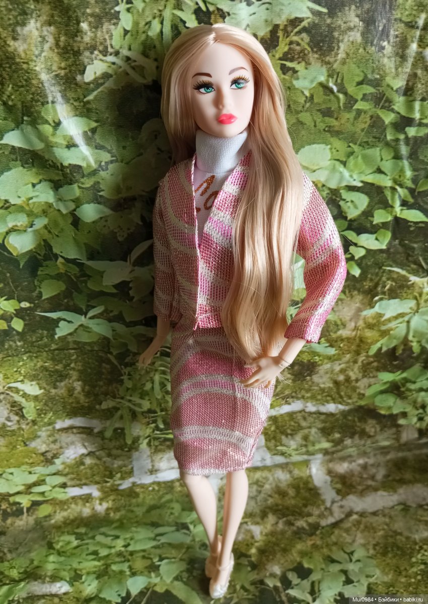 Две новенькие девушки из Китая