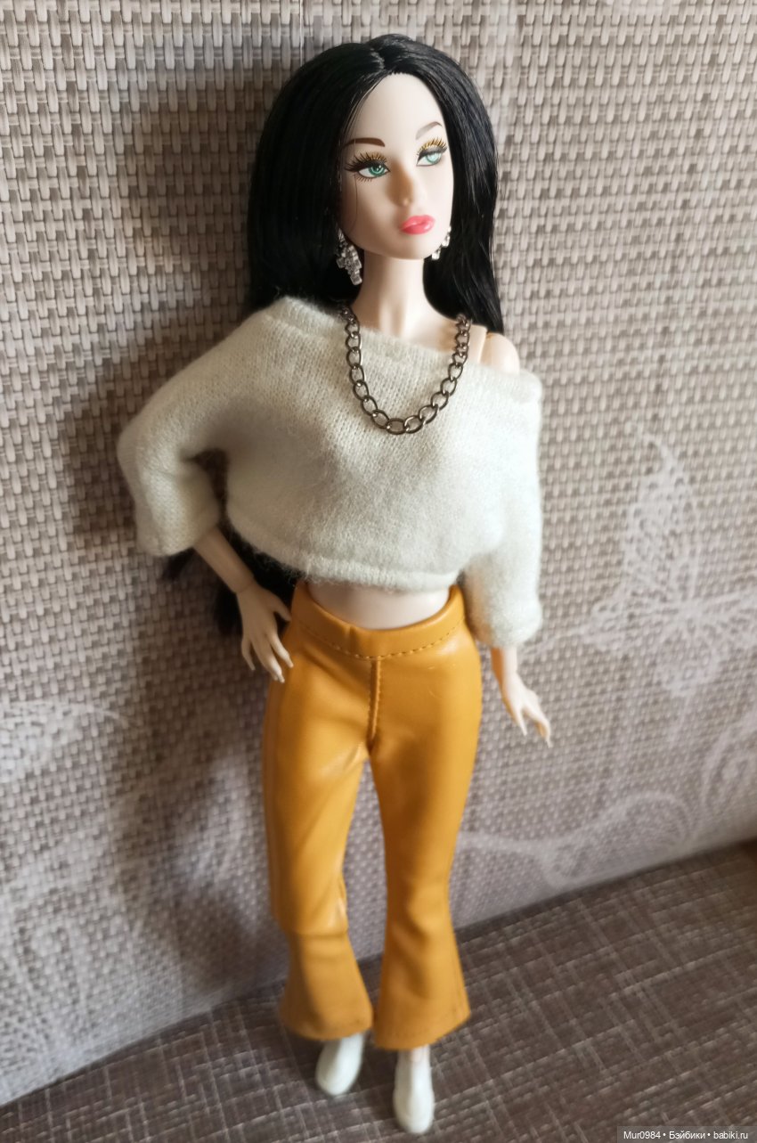 Две новенькие девушки из Китая (фото 6)