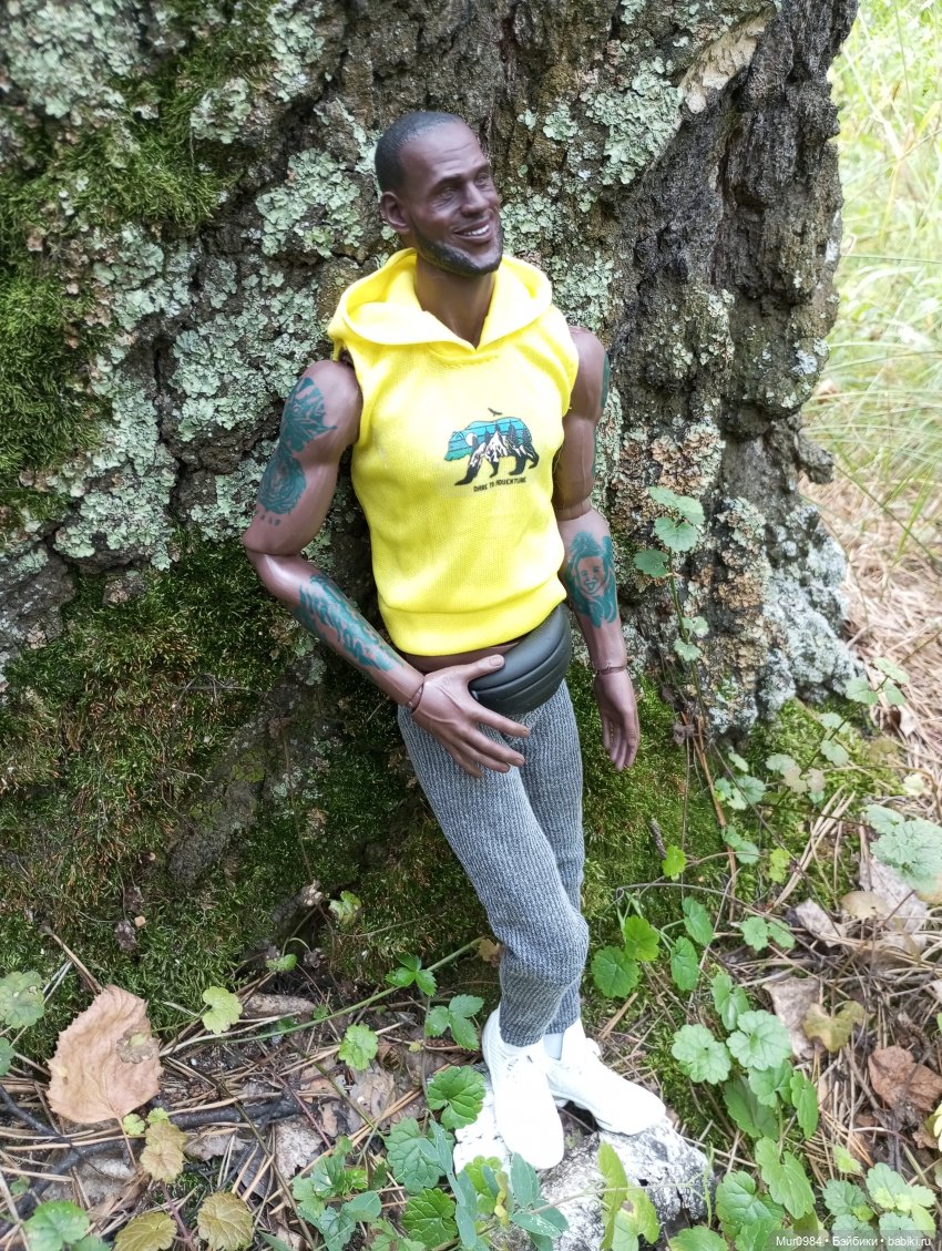 Ещё один баскетболист - экшен LeBron James