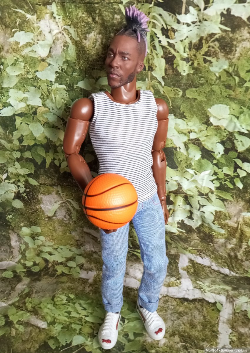 К нашему баскетболисту Джеймсу приехал друг Дэвид (фото 4)