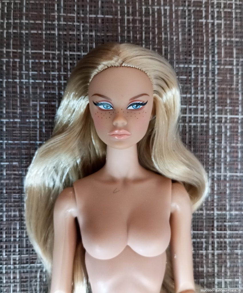 Ещё одна новенькая дева Xian Xian Princess