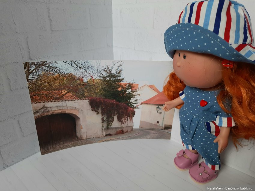 История о Мие Nines D'onil, Синих Котах, Полетах во сне, Праге и Пасхальном яйце (фото 9)