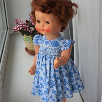 Об удивительных кукольных путях: Шагающая Энни - Roddy Walker 14", Англия 1950-х, твердый пластик