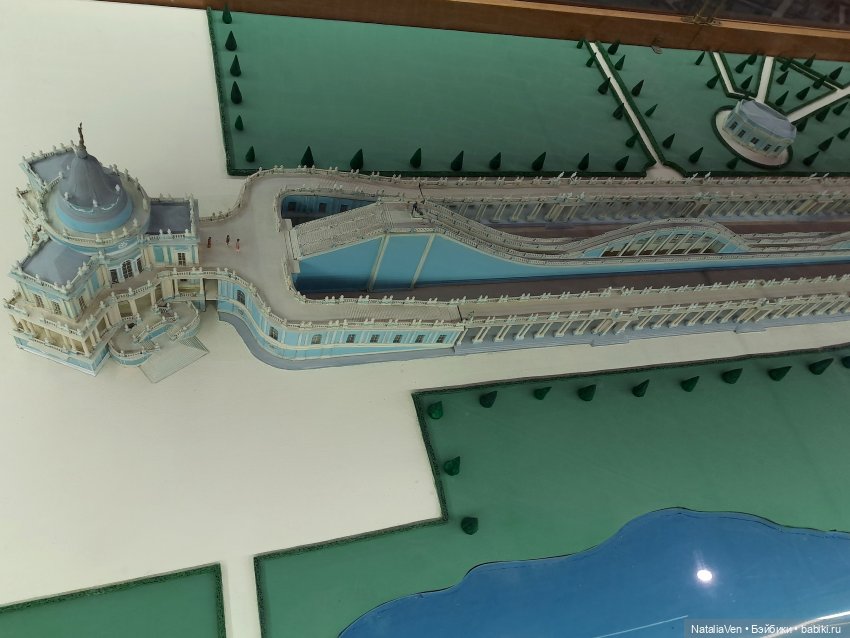 Лето с Минуш - Элен и тихая красота Ораниенбаума